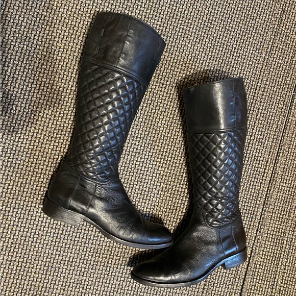 BURBERRY Black QUILTED ALL Leather Riding BOOTS🏇🇮🇹Italian made🔥EUC🇺🇸7.5/8 - Picture 3 of 17